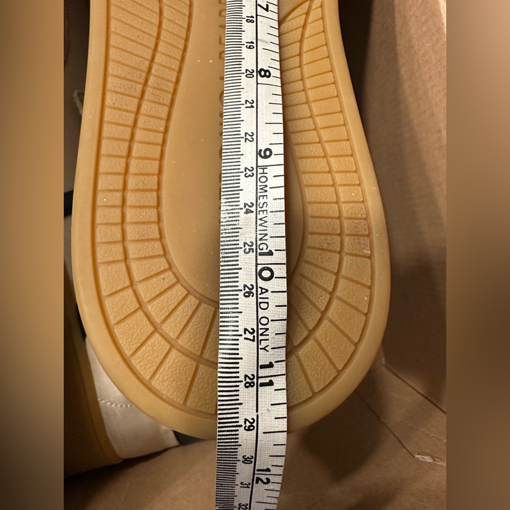 VERONICA BEARD REAGAN VELCRO SNEAKERS - Picture 15 of 16